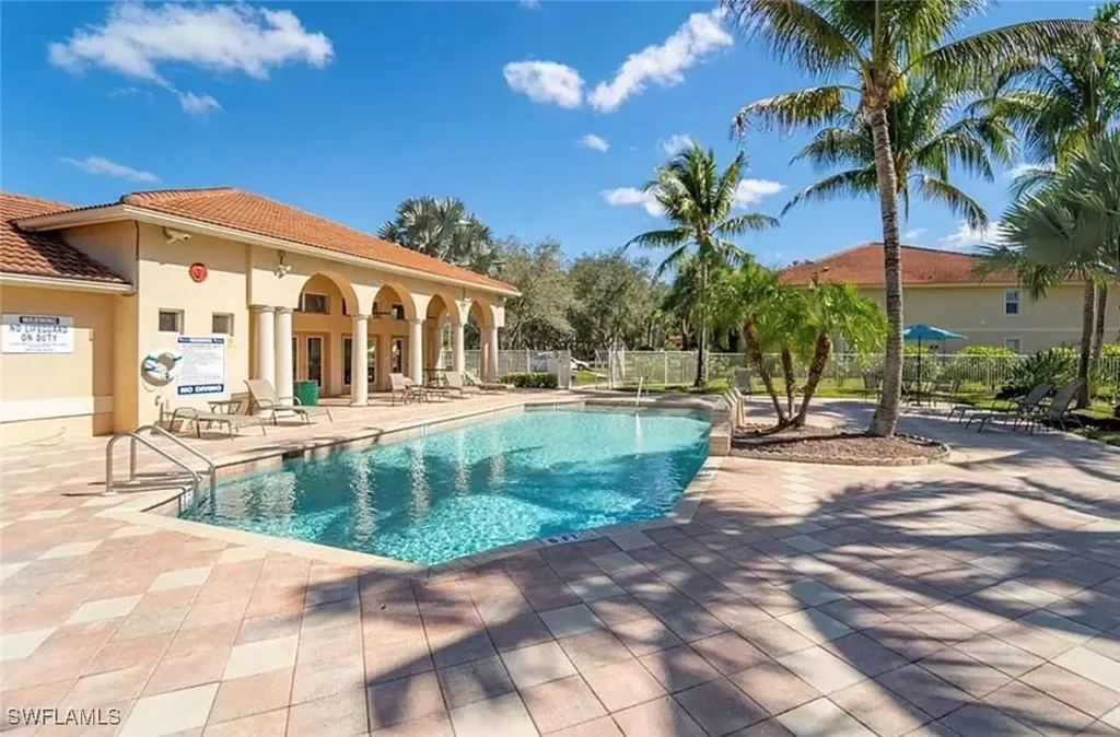 8255 Ibis Club Drive Naples FL 34104