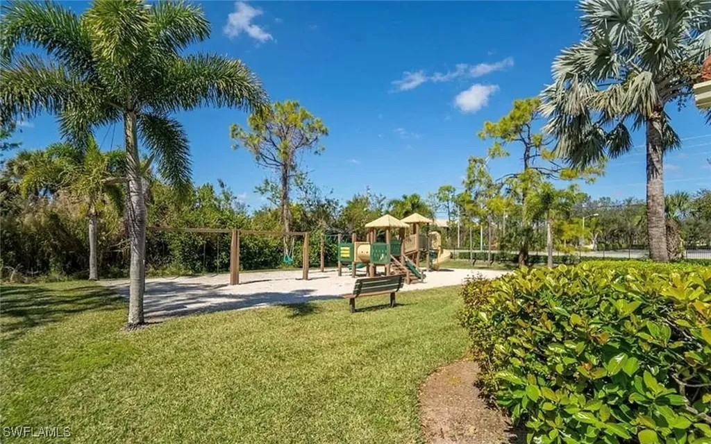 8255 Ibis Club Drive Naples FL 34104