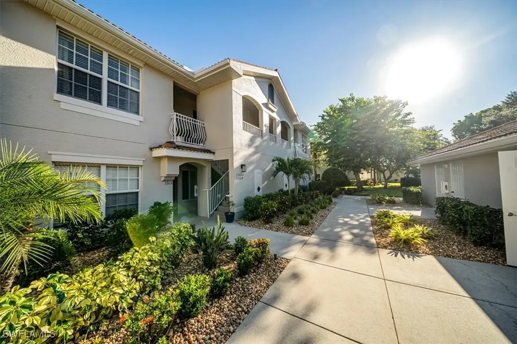 3029 Driftwood Way Naples FL 34109