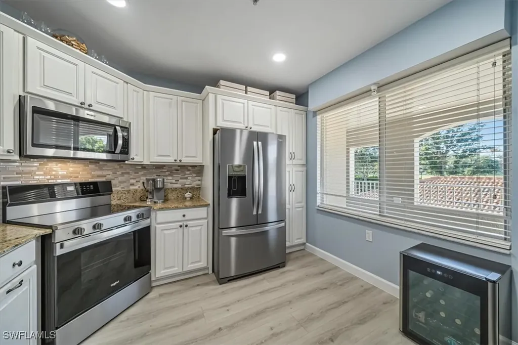 3029 Driftwood Way Naples FL 34109