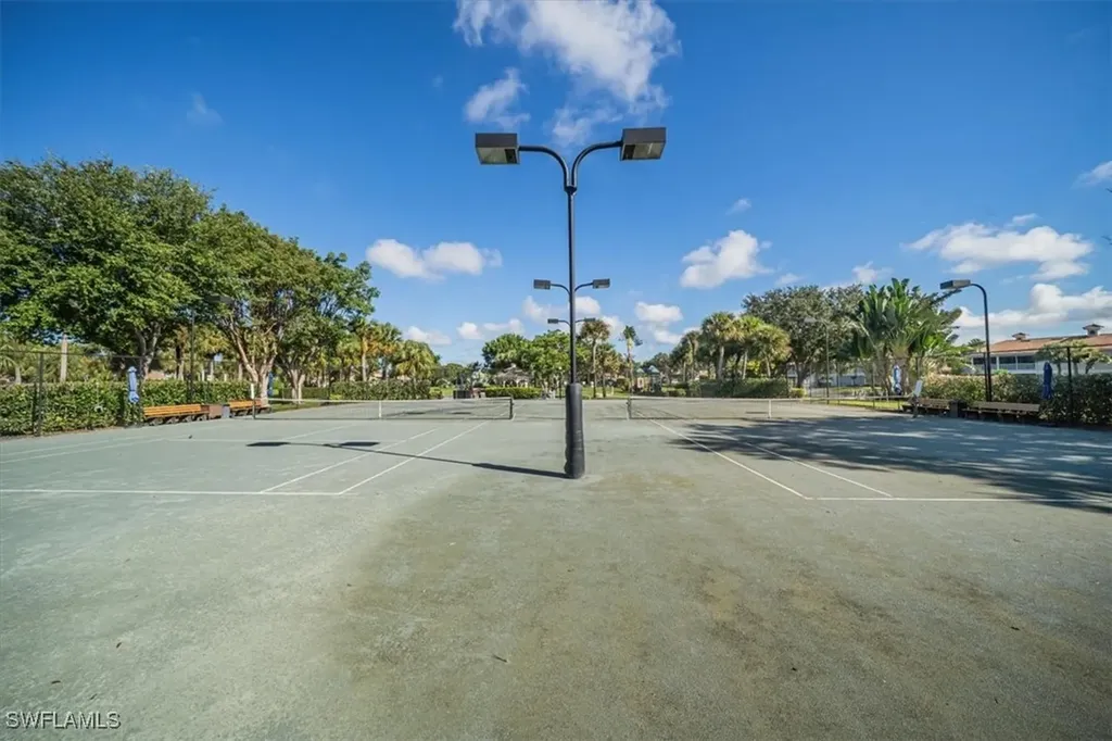 3029 Driftwood Way Naples FL 34109