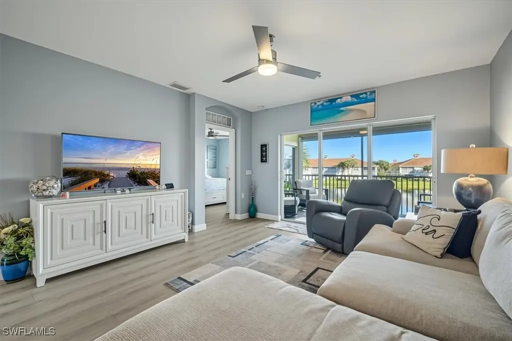 3029 Driftwood Way Naples FL 34109