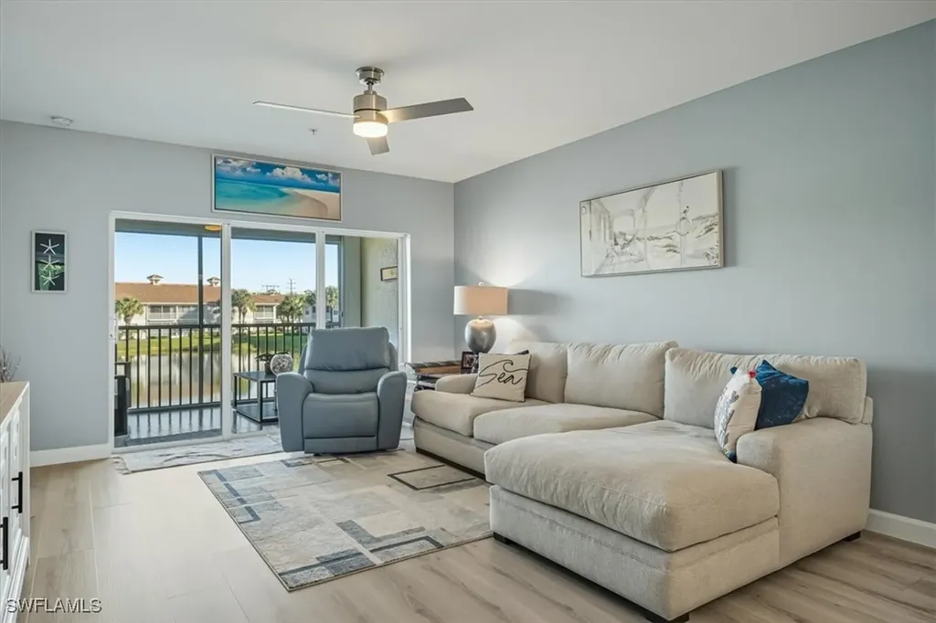 3029 Driftwood Way Naples FL 34109