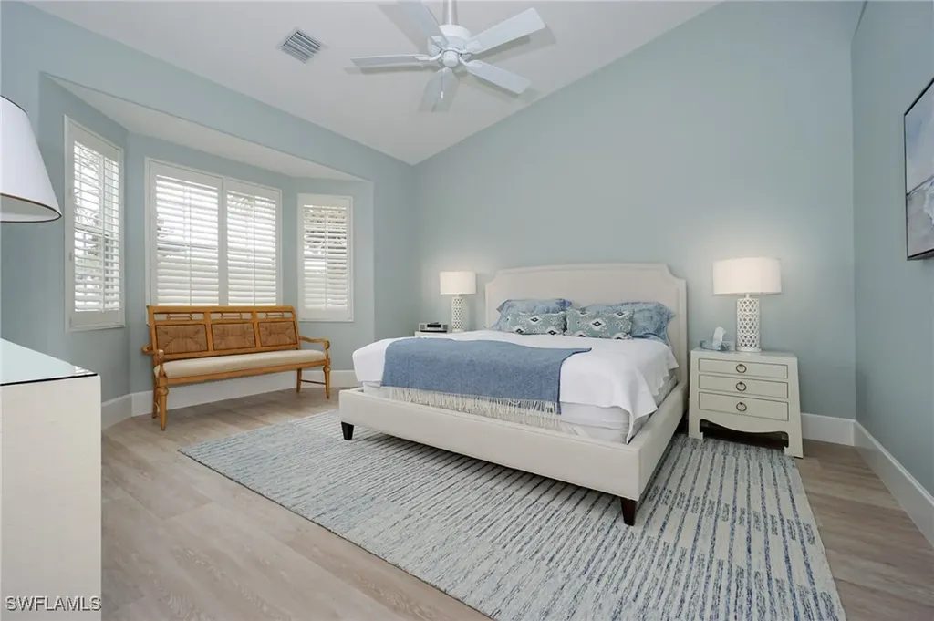 4740 Stratford Court Naples FL 34105