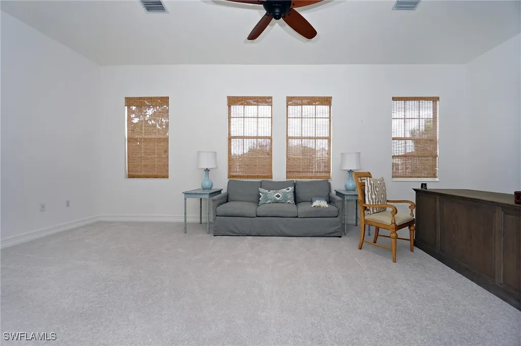 4740 Stratford Court Naples FL 34105