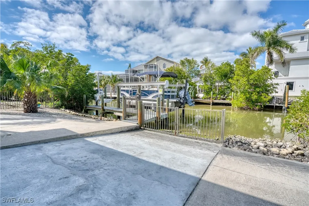 6008 Cypress Lane Bonita Springs FL 34134