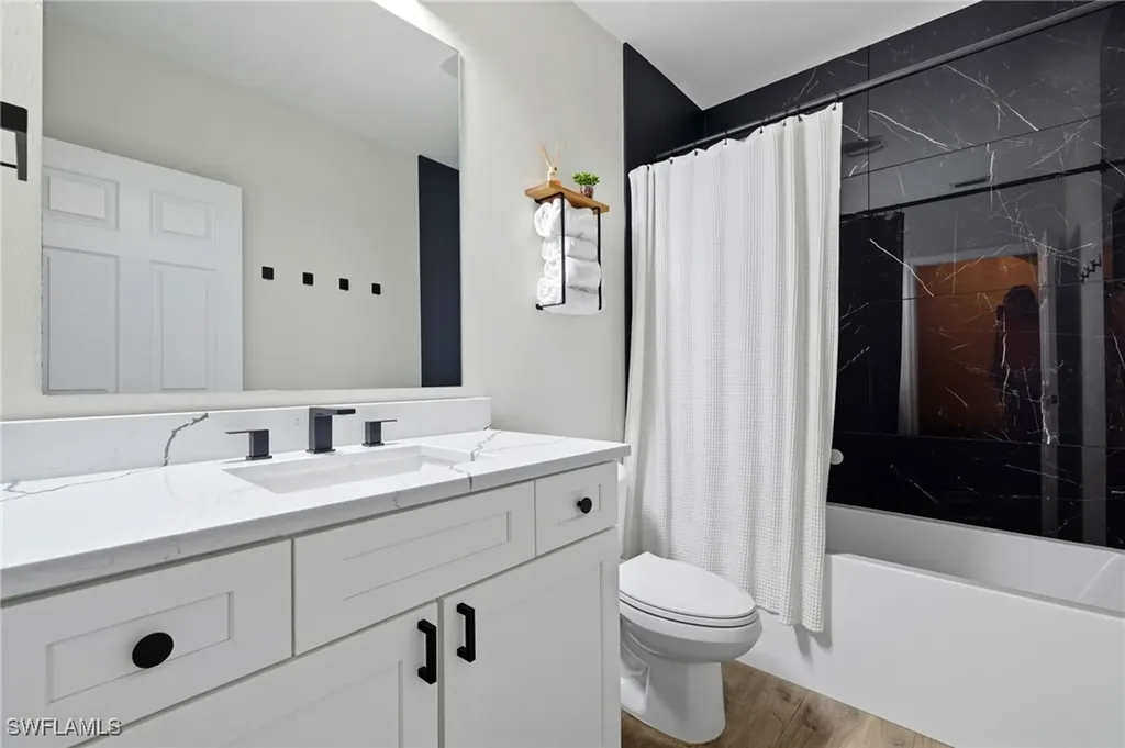 10300 Windley Key Terrace Bonita Springs FL 34135