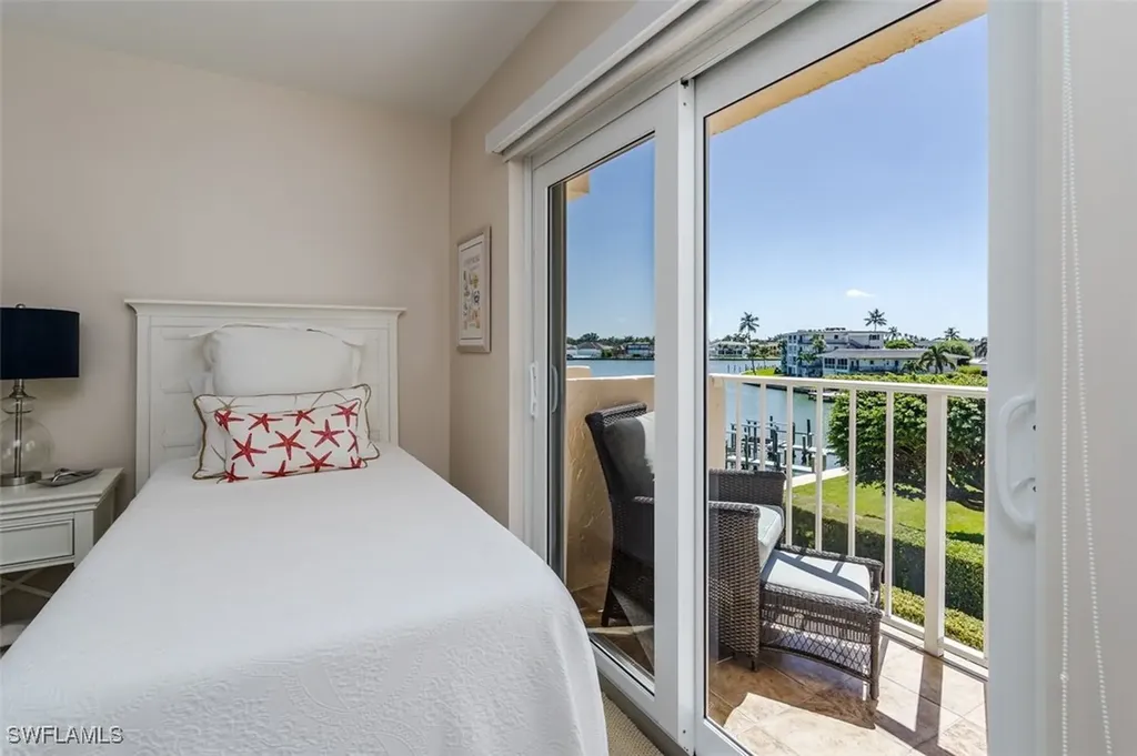3450 Gulf Shore Boulevard N Naples FL 34103