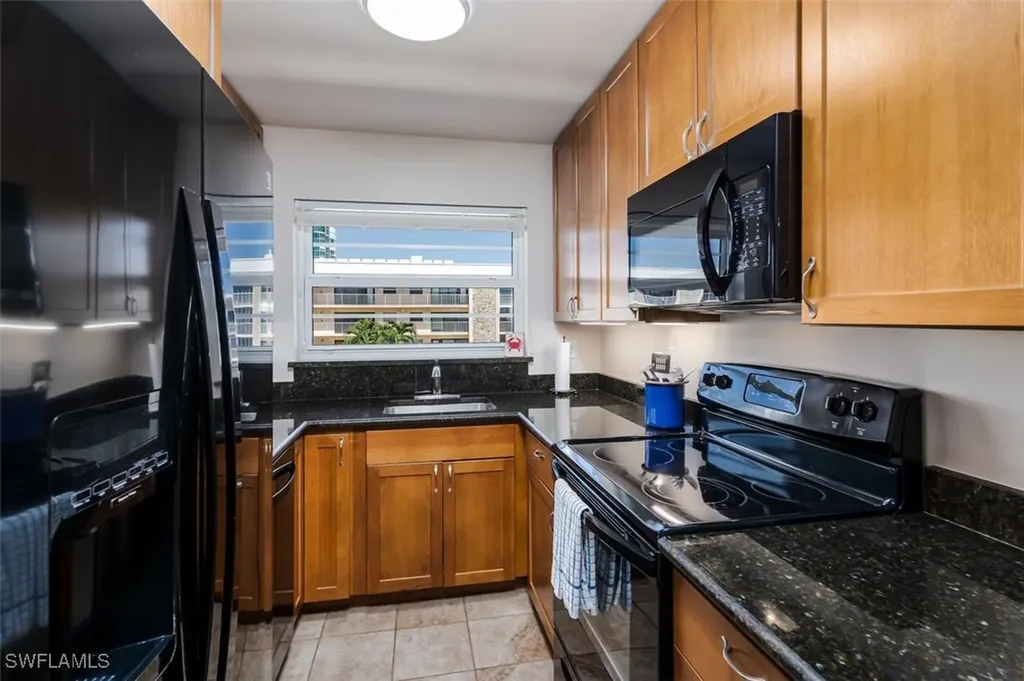3450 Gulf Shore Boulevard N Naples FL 34103