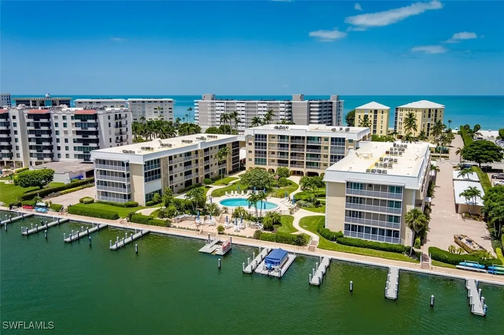 3450 Gulf Shore Boulevard N Naples FL 34103