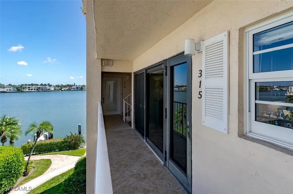 3450 Gulf Shore Boulevard N Naples FL 34103