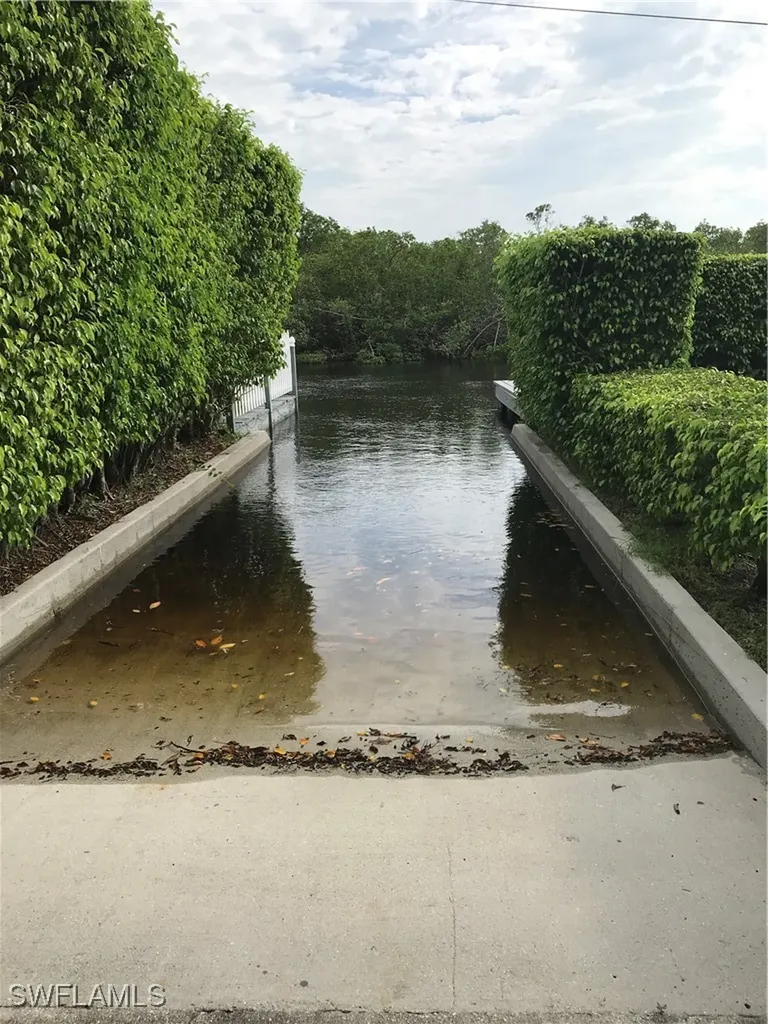 1277 Grand Canal Drive Naples FL 34110