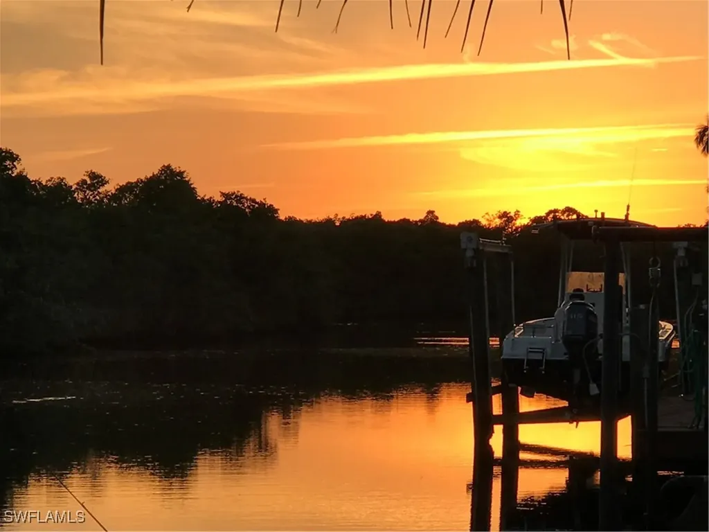 1277 Grand Canal Drive Naples FL 34110