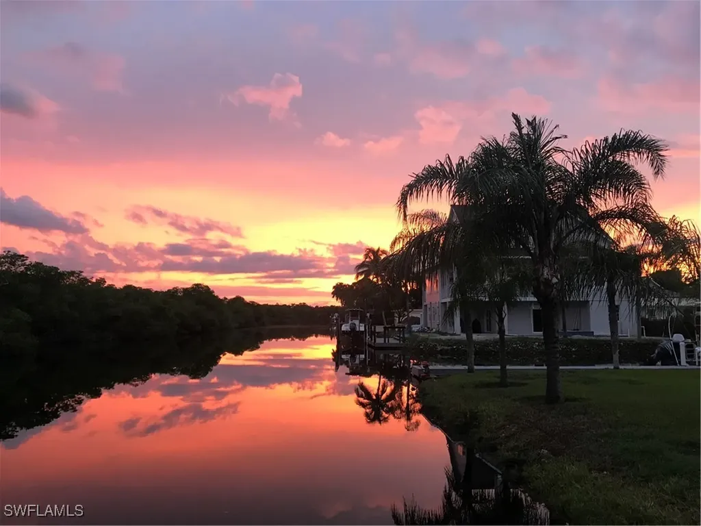 1277 Grand Canal Drive Naples FL 34110