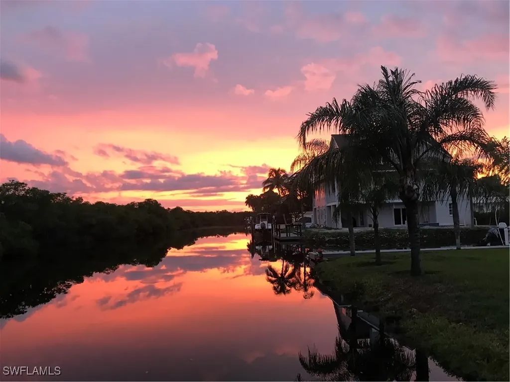 1277 Grand Canal Drive Naples FL 34110
