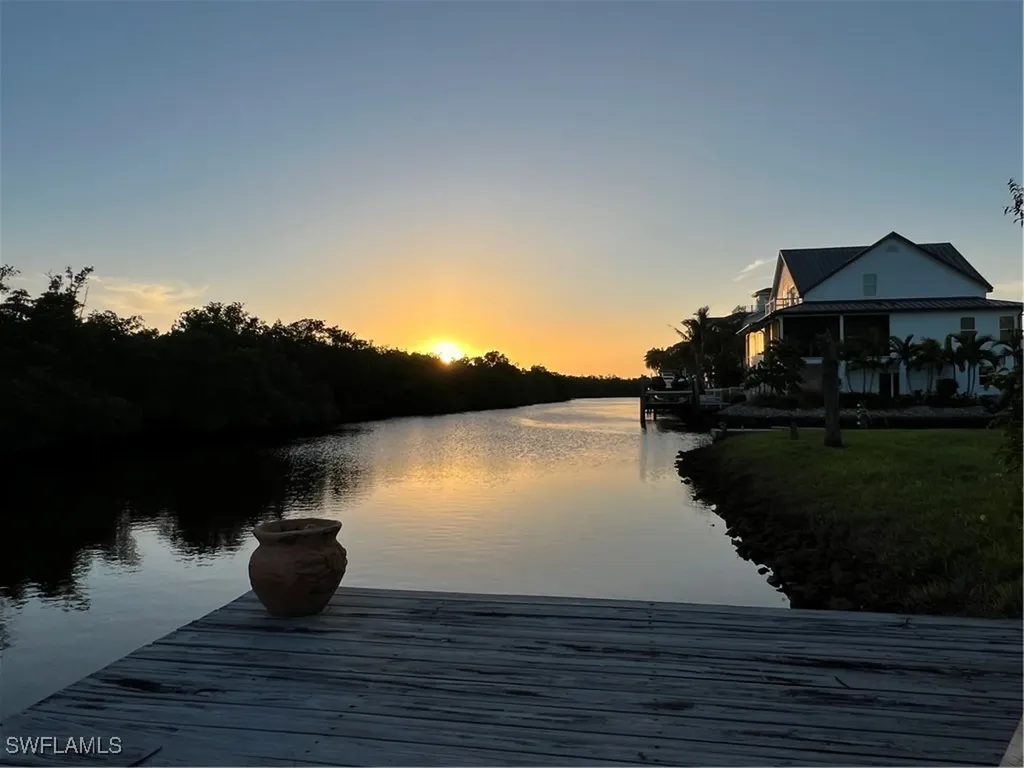 1277 Grand Canal Drive Naples FL 34110