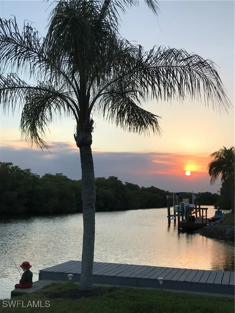 1277 Grand Canal Drive Naples FL 34110