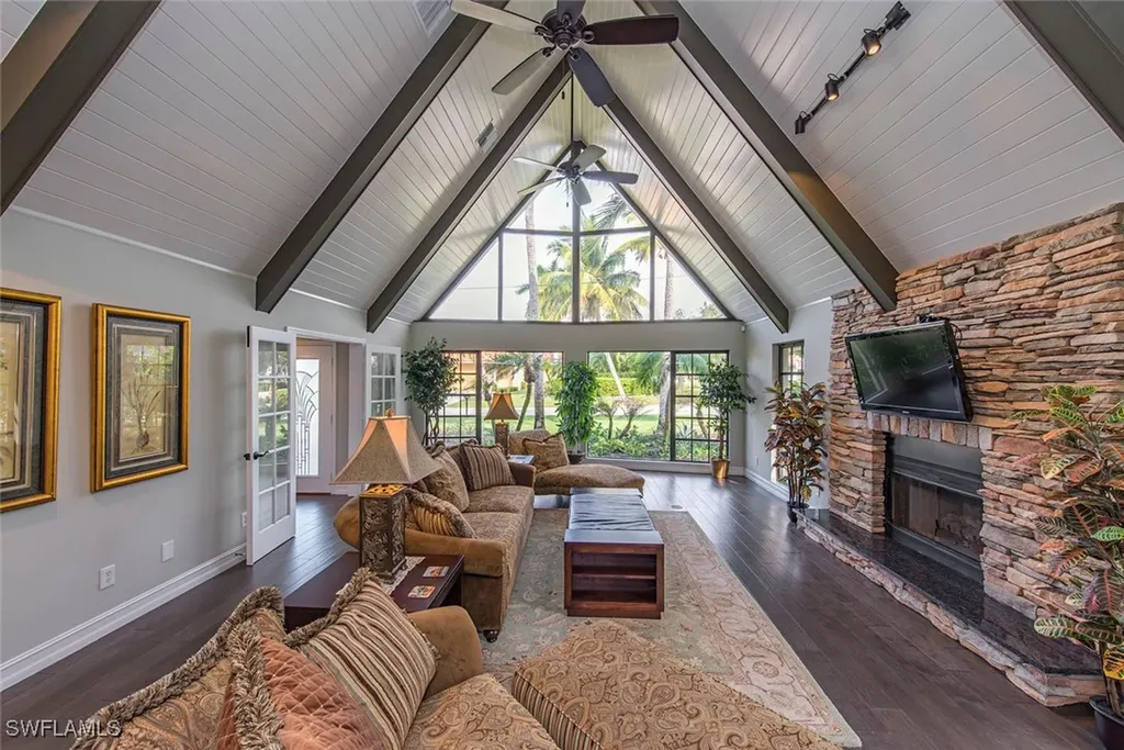 496 Flamingo Avenue Naples FL 34108