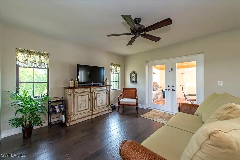 496 Flamingo Avenue Naples FL 34108