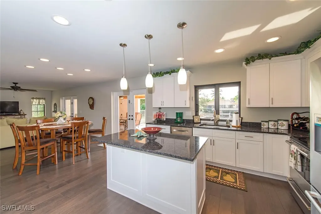 496 Flamingo Avenue Naples FL 34108