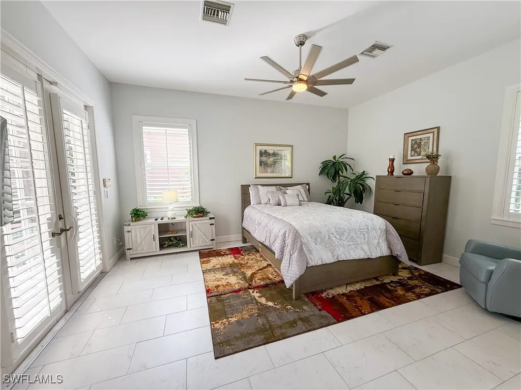 516 Eagle Creek Drive Naples FL 34113