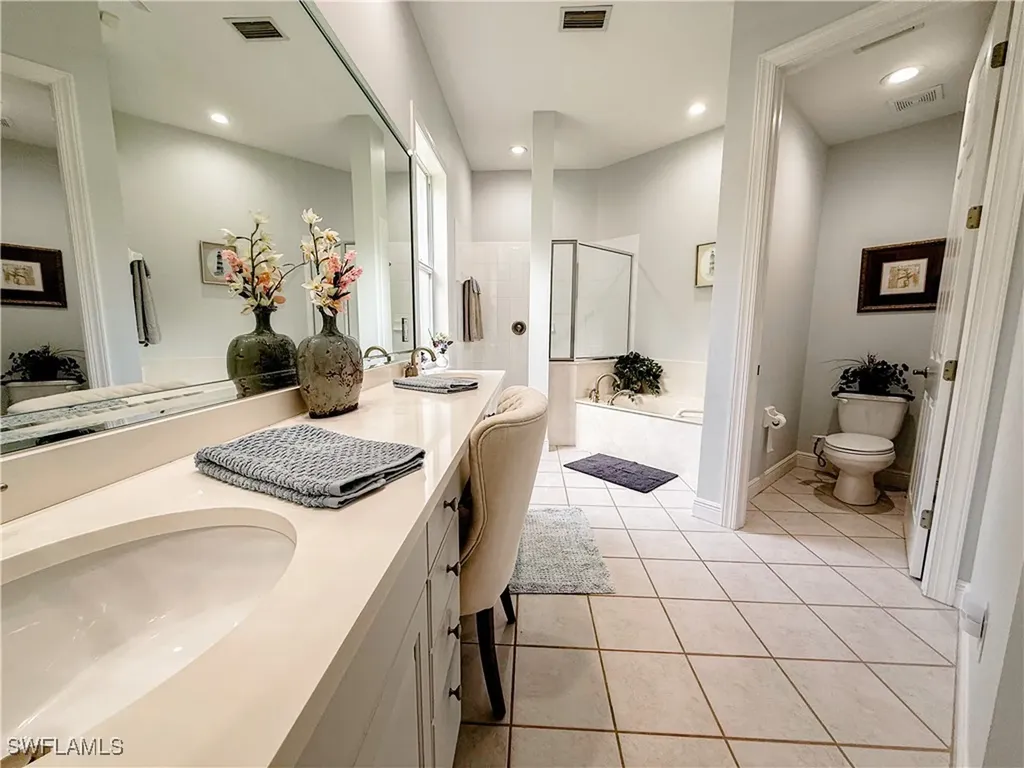 516 Eagle Creek Drive Naples FL 34113