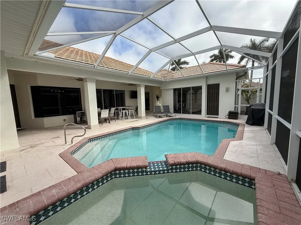 516 Eagle Creek Drive Naples FL 34113