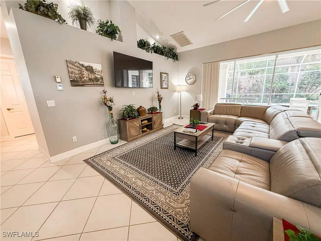 516 Eagle Creek Drive Naples FL 34113