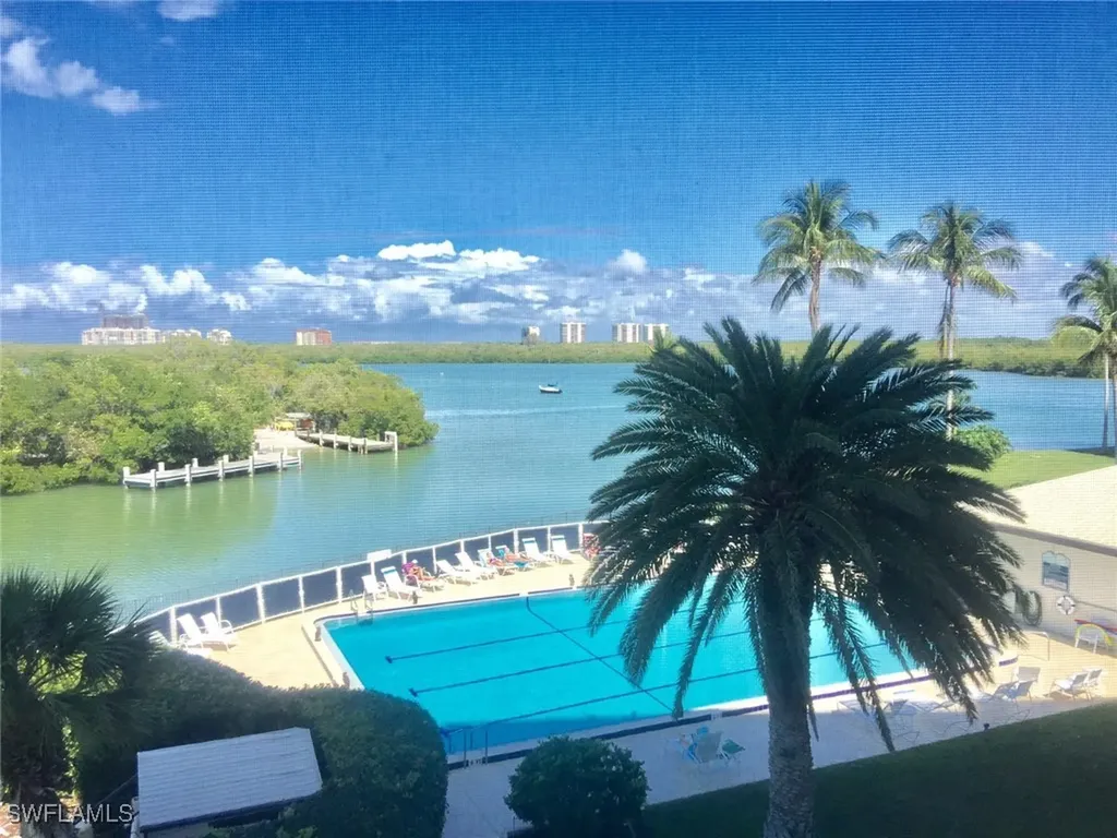 15 Bluebill Avenue Naples FL 34108
