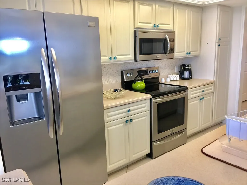 15 Bluebill Avenue Naples FL 34108
