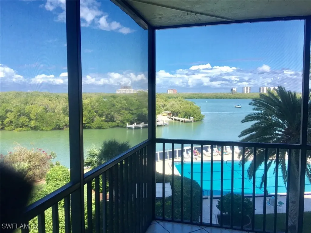 15 Bluebill Avenue Naples FL 34108