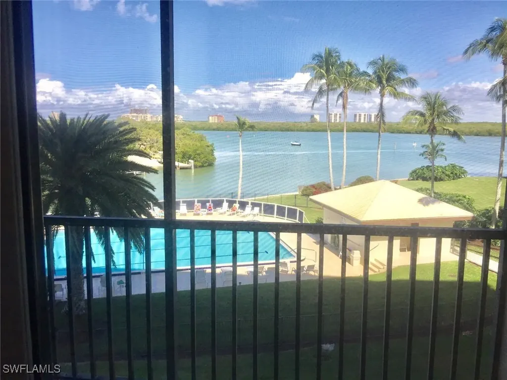 15 Bluebill Avenue Naples FL 34108