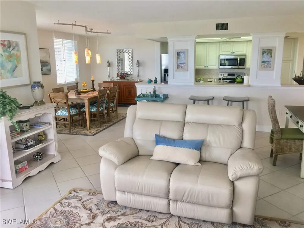 15 Bluebill Avenue Naples FL 34108