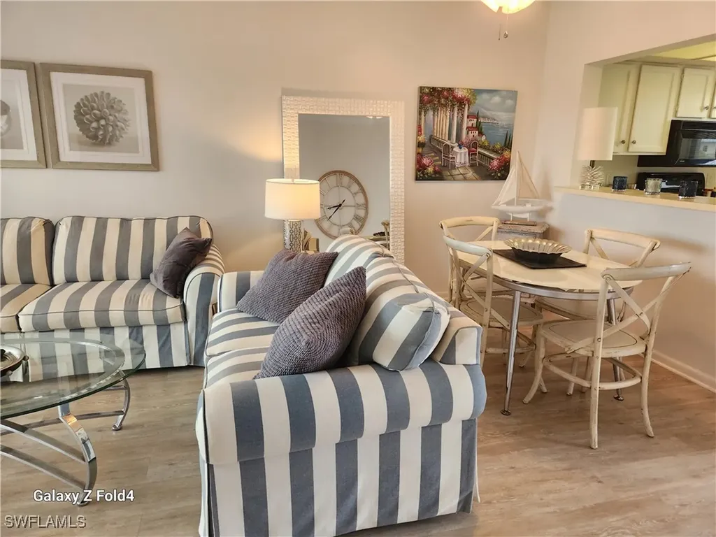 805 River Point Drive Naples FL 34102