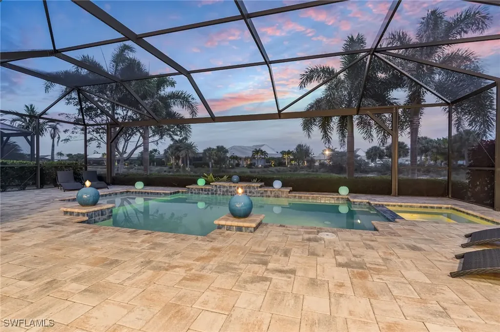 6424 Pembroke Way Naples FL 34113