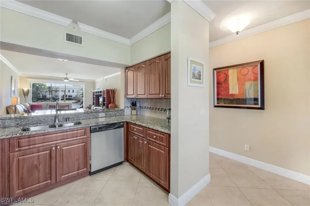 3250 Cypress Glen Way Naples FL 34109