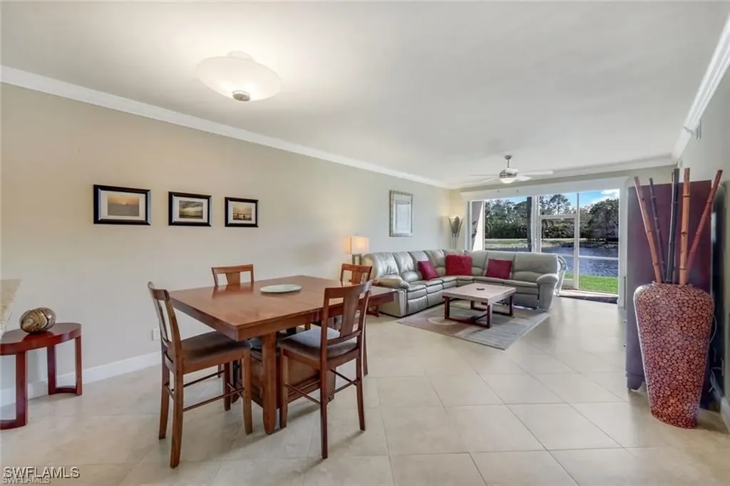 3250 Cypress Glen Way Naples FL 34109