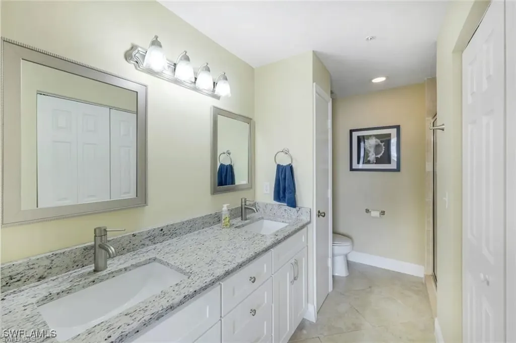 3250 Cypress Glen Way Naples FL 34109