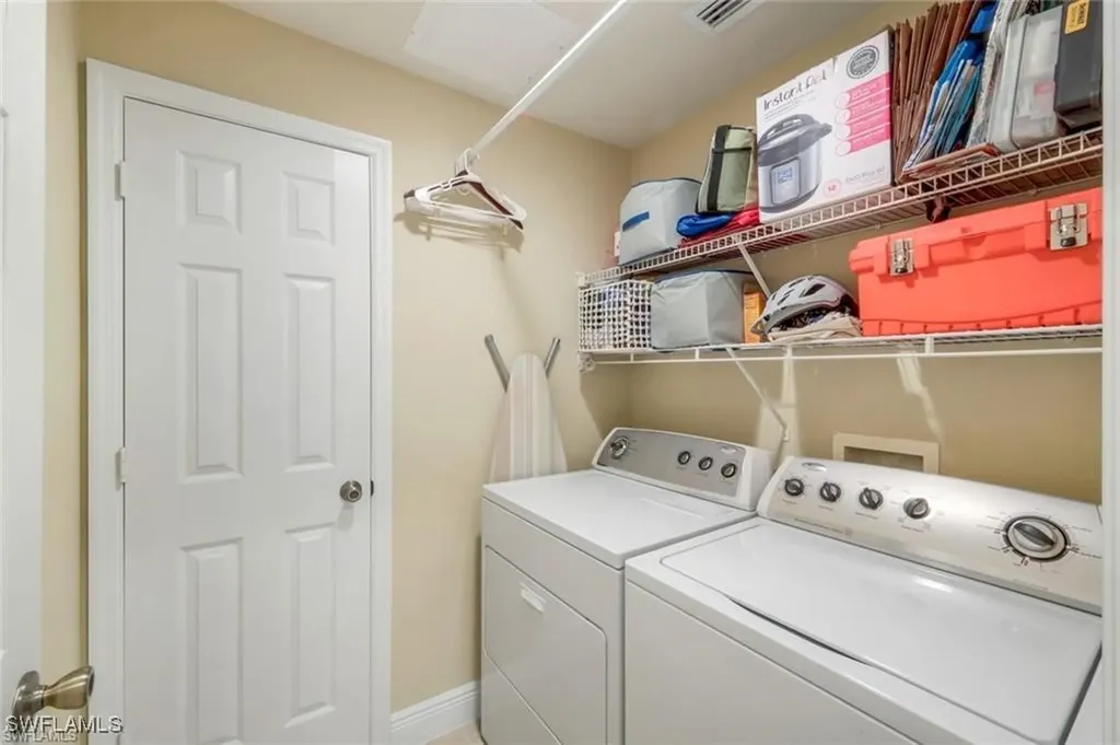 3250 Cypress Glen Way Naples FL 34109