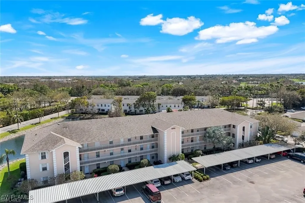 3250 Cypress Glen Way Naples FL 34109