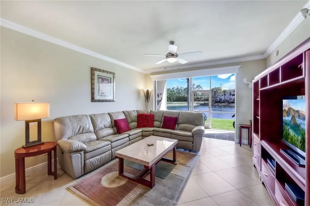 3250 Cypress Glen Way Naples FL 34109