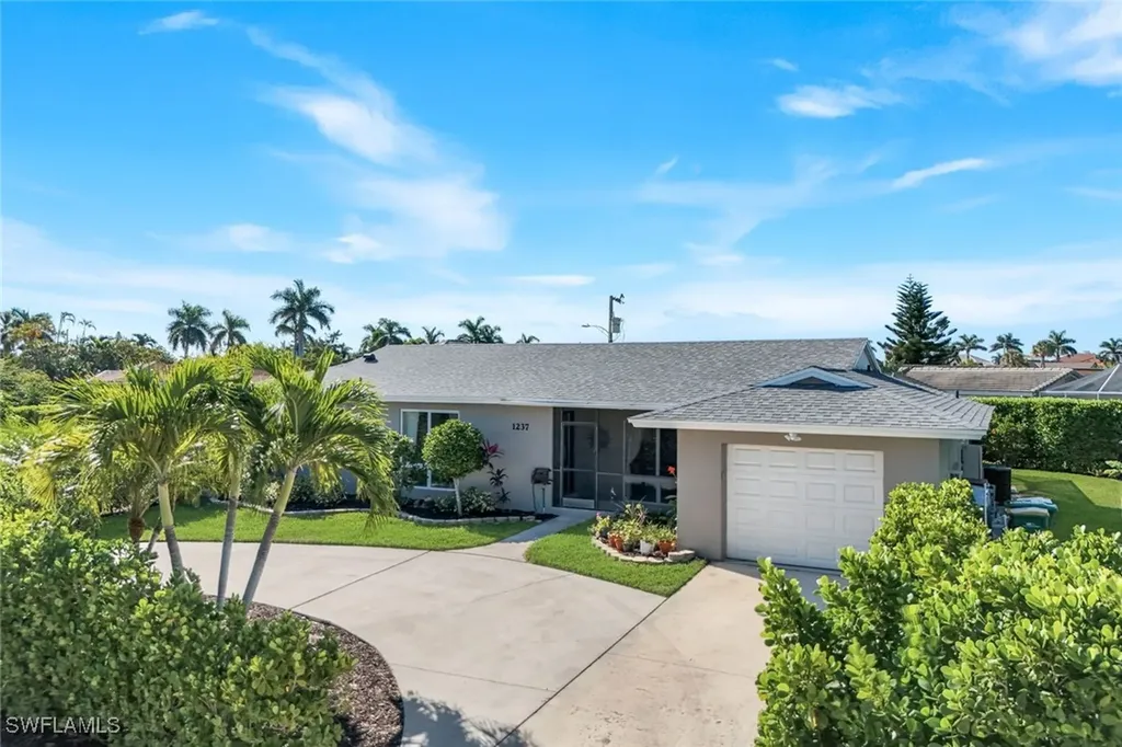 1237 Jamaica Road Marco Island FL 34145