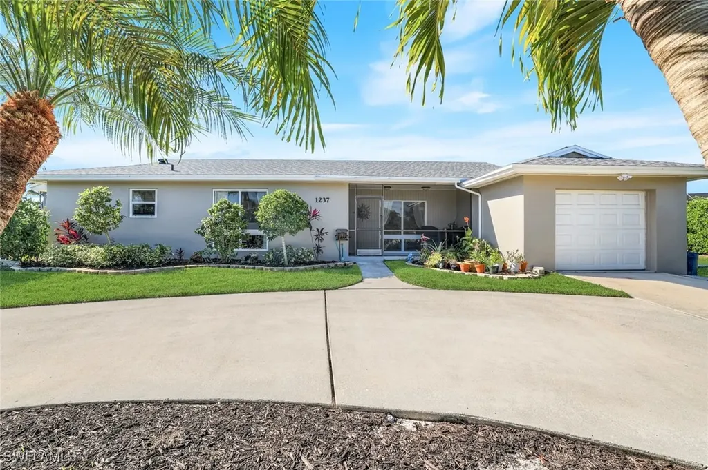 1237 Jamaica Road Marco Island FL 34145