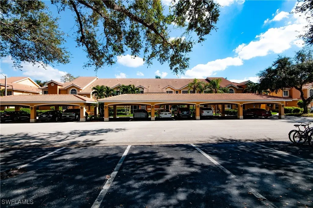 13020 Amberley Court Bonita Springs FL 34135