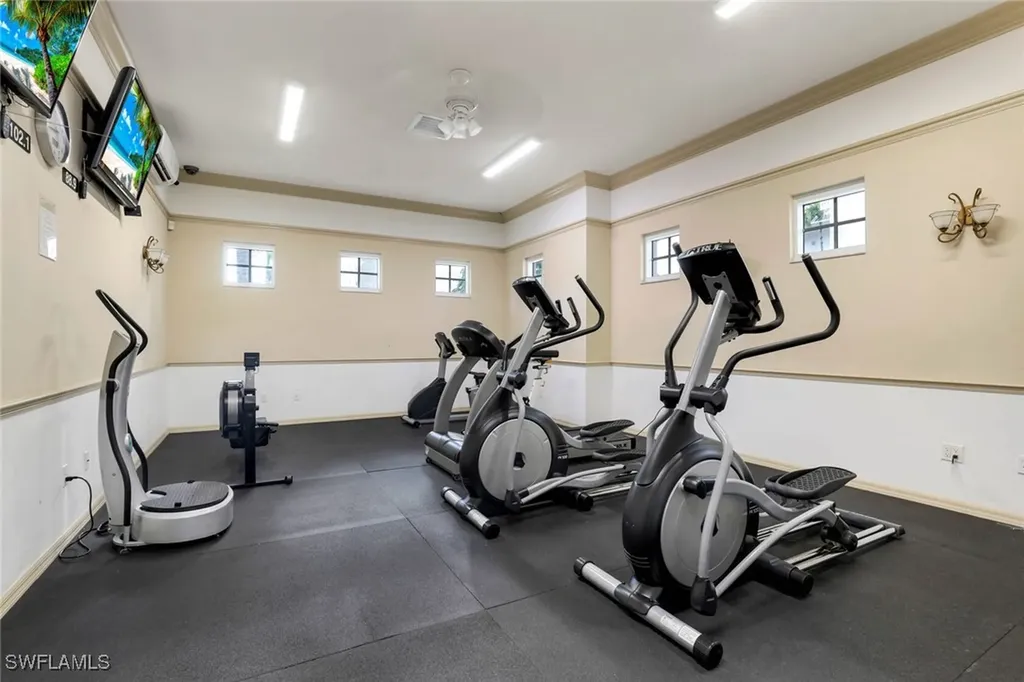 410 Flagship Drive Naples FL 34108