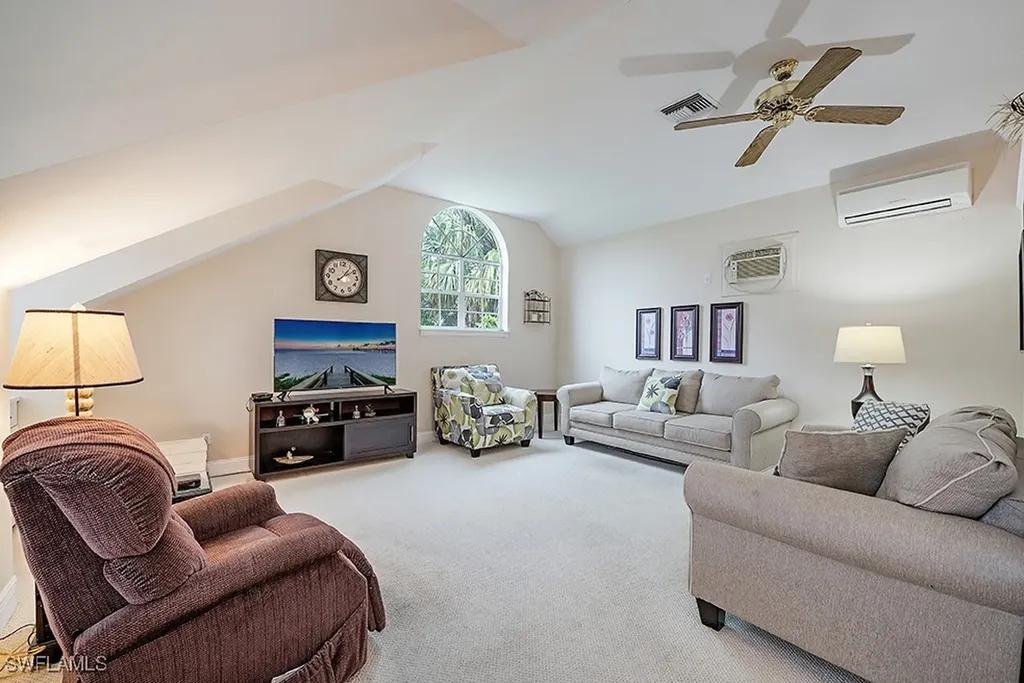 5070 Palmetto Woods Drive Naples FL 34119