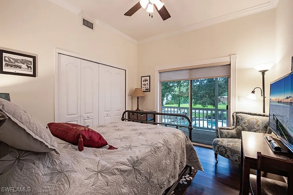 5070 Palmetto Woods Drive Naples FL 34119