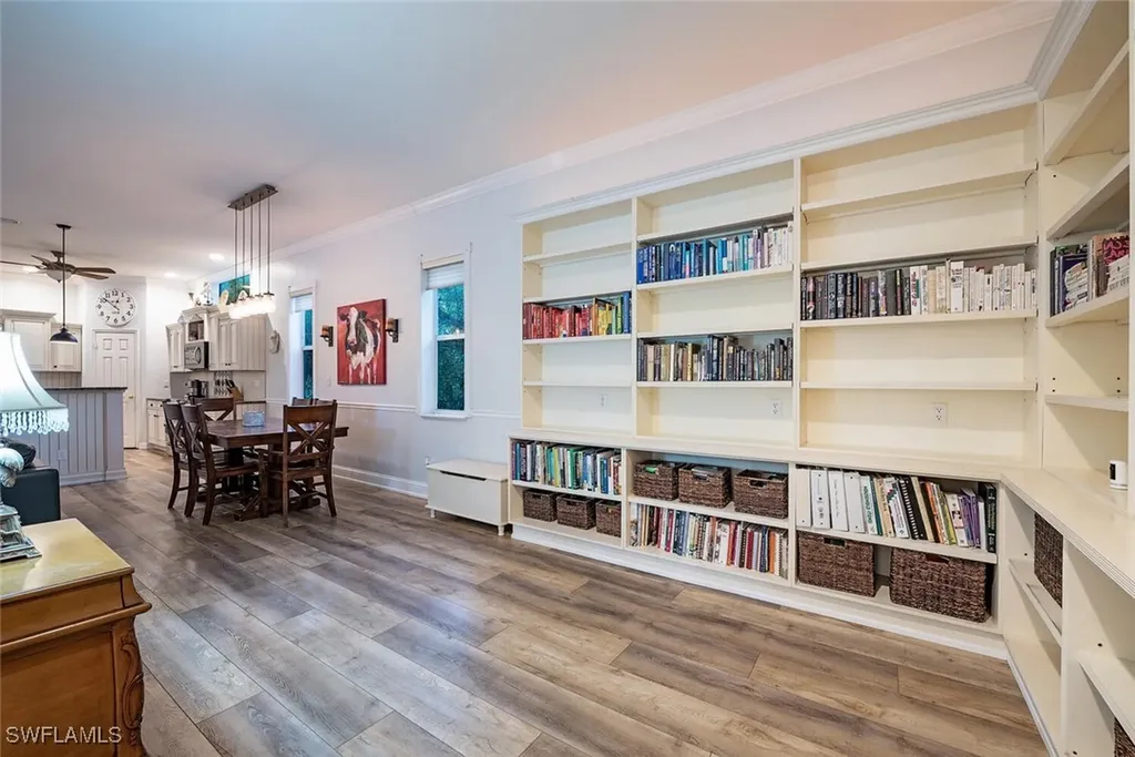 5070 Palmetto Woods Drive Naples FL 34119