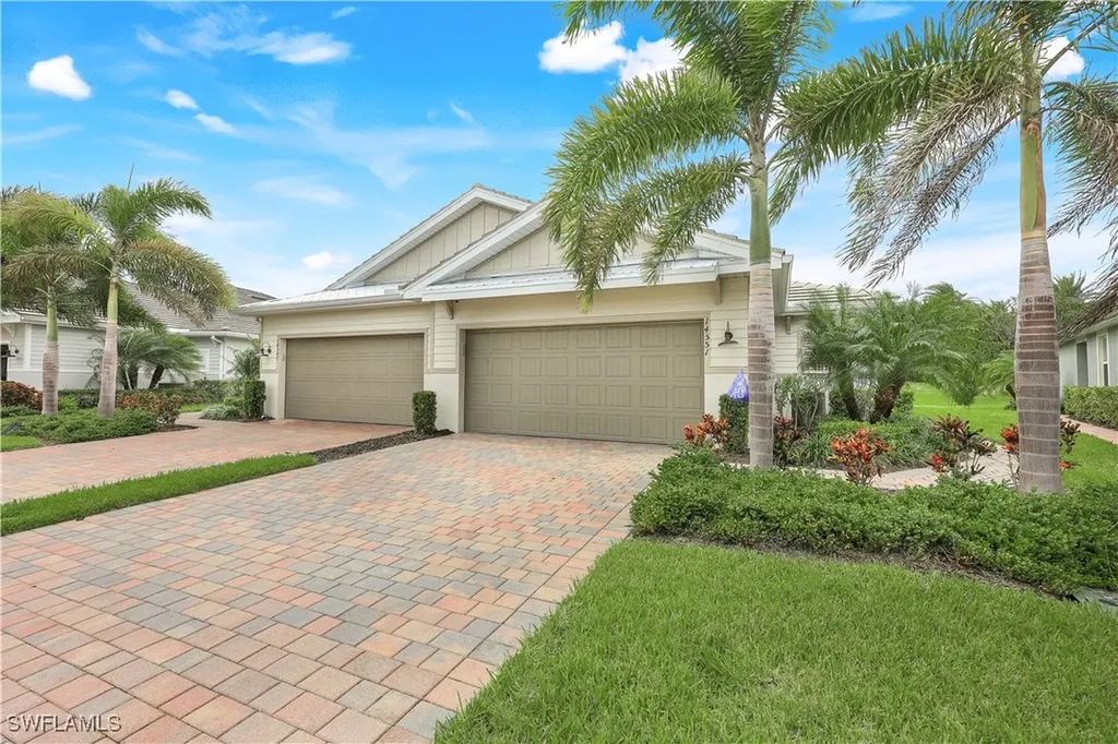 14551 Edgewater Circle Naples FL 34114