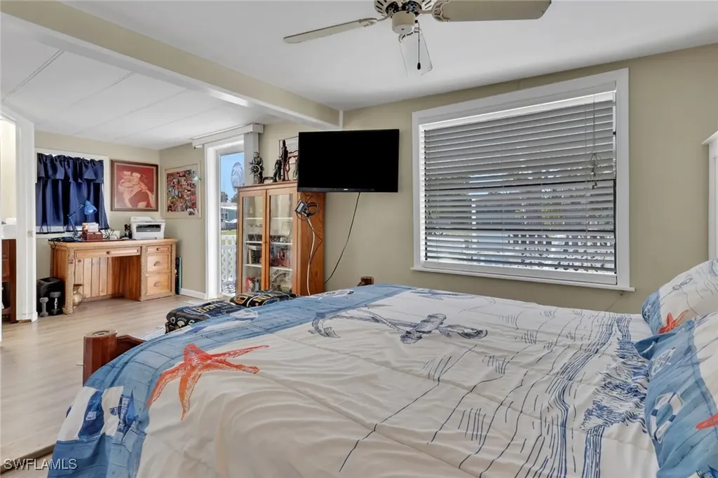 20 Derhenson Drive Naples FL 34114